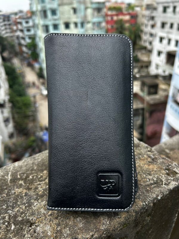 simple black colour wallet model no 11