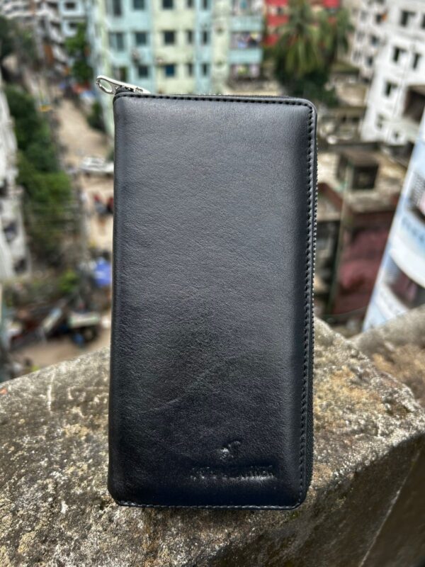 round zipper wallet black colour rk